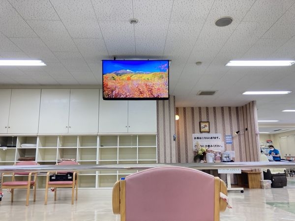 福岡市西区テレビ壁掛け工事