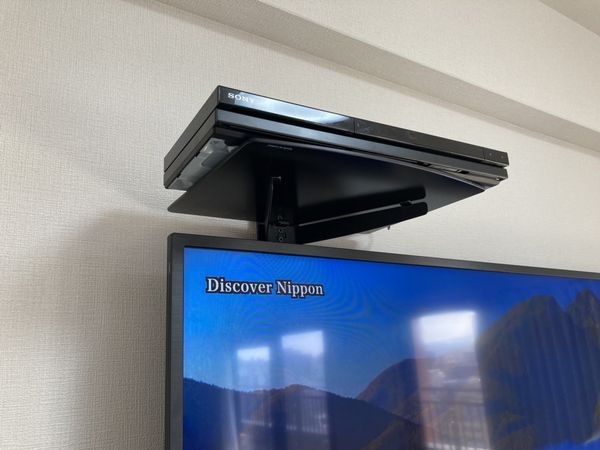 福岡市中央区テレビ,シェルフ壁掛け工事